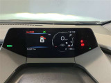 高精細で見やすいメーター表示