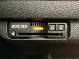 【ETC車載器】もはや必須アイテムのETCを搭載!高速道路のご利用時にとても便利!わずらわしい料金所での現金支払いが不要となりスムーズに通過できます♪