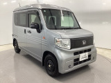 スライドドアなら狭い駐車場でもドアをぶつける心配がありません。ステップが低く乗り降りもしやすいです。