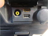 納車前整備は提携工場にて行い、納車時整備記録簿を発行いたします。基本交換消耗品については整備欄をご参照ください。