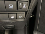 対向車がいないとき、見通しの悪い道路は暗くて怖いですよね。。。こちらのクルマはオートマチックハイビーム搭載です!対向車の有無で自動でハイ・ロウビームに切り替えます。