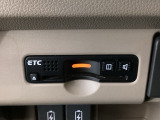 【ETC車載器】もはや必須アイテムのETCを搭載!高速道路のご利用時にとても便利!わずらわしい料金所での現金支払いが不要となりスムーズに通過できます♪