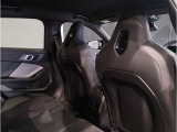 【エアバック】BMWのエアバックやその他の安全装備は、互いに補完しあう事で徹底した安全性を貫きます。万一の事故の際にそれぞれ最適な保護を提供してくれます!
