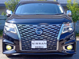 納車以降、お車のメンテナンスは自宅近所の日産サービス拠点にて承ります。専門の教育を受けたサービスフロント&メカニックが無料1ヶ月点検から法定/車検整備、万一の故障・不具合の修理まで全て担当いたします。
