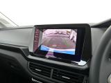 リアビューカメラで車庫入れも安心です。