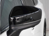 【ドアミラーウインカー】格好良さだけではなく対向車両からの視認性もよく安全に走行する為の安全装備のひとつです。