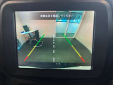 Jeep純正のモニターが標準装備されておりバックカメラも御座います。