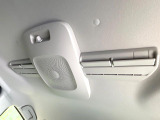 【後席サーキュレーター】エアコンの風を後部座席まで届けてくれ、広い車内空間でも素早く快適な温度になります♪真夏や真冬に便利な機能です。