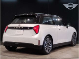 ご納車後も最寄りのMINI正規ディーラーにてアフターサービスが可能です。お問合せ・詳細はMINI 正規ディーラーNEXT三宮店  お問い合わせ:078-803-3298 までお気軽にお問合せ下さいませ。