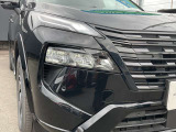 LEDヘッドライト仕様で夜間時の走行も明るく見やすいです