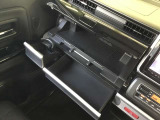 車検証入れなどに使用可能です。