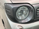LEDヘッドライトは、点灯の瞬間から最大光量を発揮し、突然暗くなるトンネルなどでの安定感を高めます。