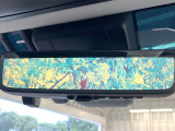 【デジタルインナーミラー】後席の大きな荷物や同乗者で後方が確認しづらい時でも安心!カメラが撮影した車両後方の映像をルームミラー内に表示。クリアな視界で状況の確認が可能です!
