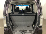 荷室は日常使いにちょうど良いサイズです。