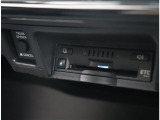 リバーサイドでは、全車試乗可能ですので各お客様、ご納得行くまでご検討中のお車とのフィーリングを確認できます。