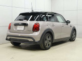 MINI NEXT1年間 走行距離無制限で保証、保証期間中でしたら最寄の正規ディーラーで無償修理が可能です。