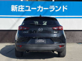 引き締まったリアビューが、都会的なセンスと躍動感を演出します。The sharp rear view creates a trendy, active feel.