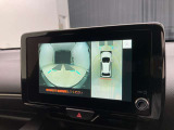 フロントカメラは運転席よりも前の視界を確保することで事前に危険を予知し、事故や衝突を防ぎます。