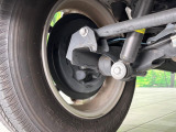 お車を安心してお乗りいただく為には、足回りの定期点検が欠かせません。サービスサポート(有償保証)では無料点検もご提供しており、安心のカーライフをお過ごしいただけるサポート体制が整っています。