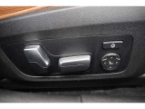 BMWらしい、シンプルですが直感で使いやすい内装デザインです☆お問合せ(無料ダイヤル)0078-6002-613077迄お待ちしております。大阪府吹田市芳野町5-55 毎水曜、第二・第三火曜日定休 営業時間10:00〜18:00