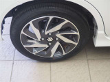 純正ホイール♪タイヤサイズ165/55R15です。