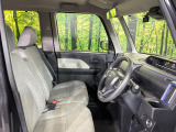 運転席シート廻りは使用感も少なく、良好な状態となっています。丁寧に使われていたことがよくわかりますね。