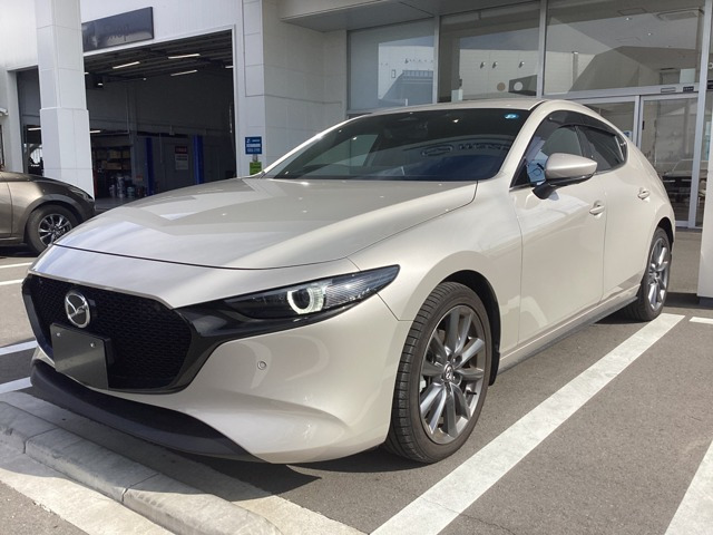 マツダ MAZDA3ファストバック 