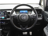 ◆ハンドル全体◆各種スイッチがハンドルから手を放さず操作できるので運転中でも楽に操作できます。