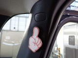 たとえ安全運転していても横からの不意の衝突は避けられないかも知れません。 そんな時に大切な乗員を守るサイドエアバッグ付き! 大切なご家族を守るための安心装備です。