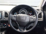 ◆ハンドル全体◆各種スイッチがハンドルから手を放さず操作できるので運転中でも楽に操作できます。