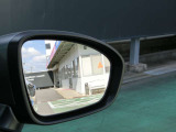レーンチェンジの時に安全サポートしてくれる後側方車両検知警報付きです★