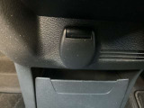 シガーソケットを装備しております。