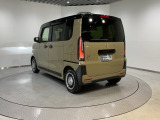 ご納車までの期間ですが、県内のお客様は1、2週間、県外のお客様は2、3週間ほどでご納車が可能となります。但し、書類の状況によっては多少の前後もありますので、その際には何卒ご了承下さい。
