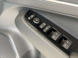 運転席ドアスイッチ周辺です。