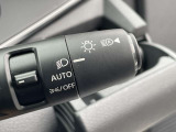 ☆アダプティブLEDヘッドライト搭載☆自動で対向車を避けハイビームを使い視界を確保します♪
