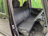 運転席シート廻りは使用感も少なく、良好な状態となっています。丁寧に使われていたことがよくわかりますね。