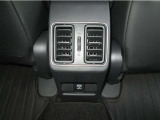 リアベンチレーション、アクセサリーソケット12V