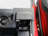 運転席ドリンクホルダーで室内スッキリ♪