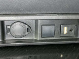 シガーソケット用の充電器が使用可能です!