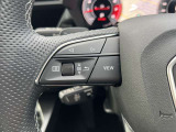 ●スイッチ類・ダイヤル類など細部までこだわりを感じ取れるインテリアです。Audiでは触感開発チームがございます。クリック感は操作する喜びを感じていただけます。