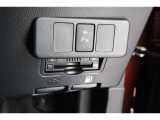 ETC車載器付きです。高速道路の料金所もスムーズに通過できます。