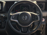 扱いやすいハンドルで運転しやすいです!!