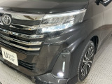 【LEDヘッドライト】ディスチャージヘッドライト(HID)と同等の明るさで、夜道や雨天走行が明るく視界良好!! フォグライトも装備で、安心感さらにUPです♪安心ドライブを楽しんで下さい♪