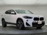 一目で伝わるBMW特有のスポーティーなプロポーションは、BMWの走行性能を生み出すのに欠かせない要因の一つです。細部まで拘りぬいたお車をぜひ一度ご覧ください!