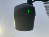 ドライブレコーダーは運転時はもちろんのこと、駐車場内でエンジンを切っている時でも当たった振動を元に電源が自動で入るので当て逃げ防止にもなります。