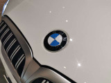 群馬BMWプレミアムセレクション館林は認定中古車販売のスペシャリストとして品質へのこだわり、特に喫煙歴の無いだれもが気持ちよく購入検討いただける車両を展示しております。遠方からもお問い合わせください。