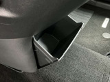 気の利いた装備と収納で運転もお片付けもラクラク♪