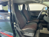 車を運転する際には運転席の存在は欠かせません。しっかりとチェックしたいポイントですね。