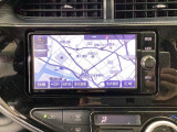 【純正ナビゲーション】使いやすいナビ操作にオーディオ機能も充実!Bluetooth接続で運転中のハンズフリー電話や好みの音楽を車内に流す事が出来ます。ラインナップや車種に応じて豊富な機能が使用可能♪