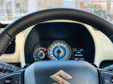 【メーターパネル】見た目もきれいで視認性もよく、安心して運転に集中できます。シンプルであるということが実は安全でもあるんです。